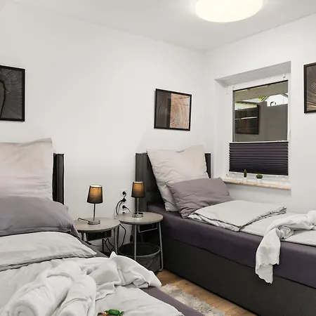 Mola Apartments-ferienwohnung Fuer 5 Personen-separater Eingang-gratis Parkplatz-terrasse-grill-highspeed Wlan-auch Fuer Langzeit Geeignet Wetter (Ruhr)