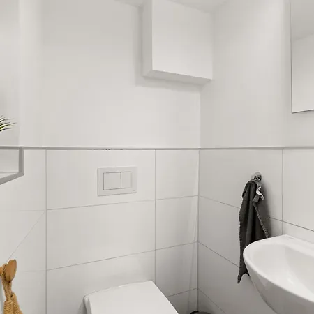 Apartament Mola Apartments-ferienwohnung Fuer 5 Personen-separater Eingang-gratis Parkplatz-terrasse-grill-highspeed Wlan-auch Fuer Langzeit Geeignet Wetter (Ruhr)