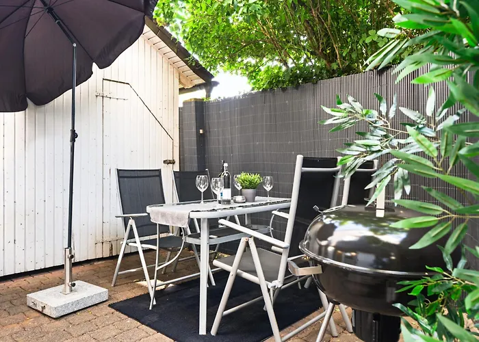 Apartamento Mola Apartments-ferienwohnung Fuer 5 Personen-separater Eingang-gratis Parkplatz-terrasse-grill-highspeed Wlan-auch Fuer Langzeit Geeignet *